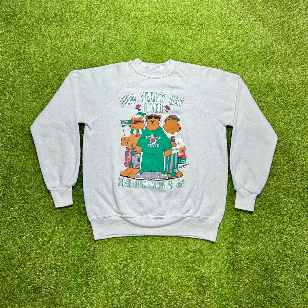 Vintage 80s Michigan State Spartans Rose Bowl Sweater Large Bear Graphic White